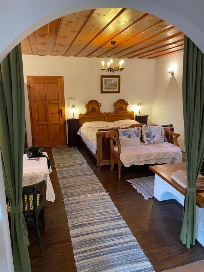Hotel Öregház 1839 Csopak Esterno foto